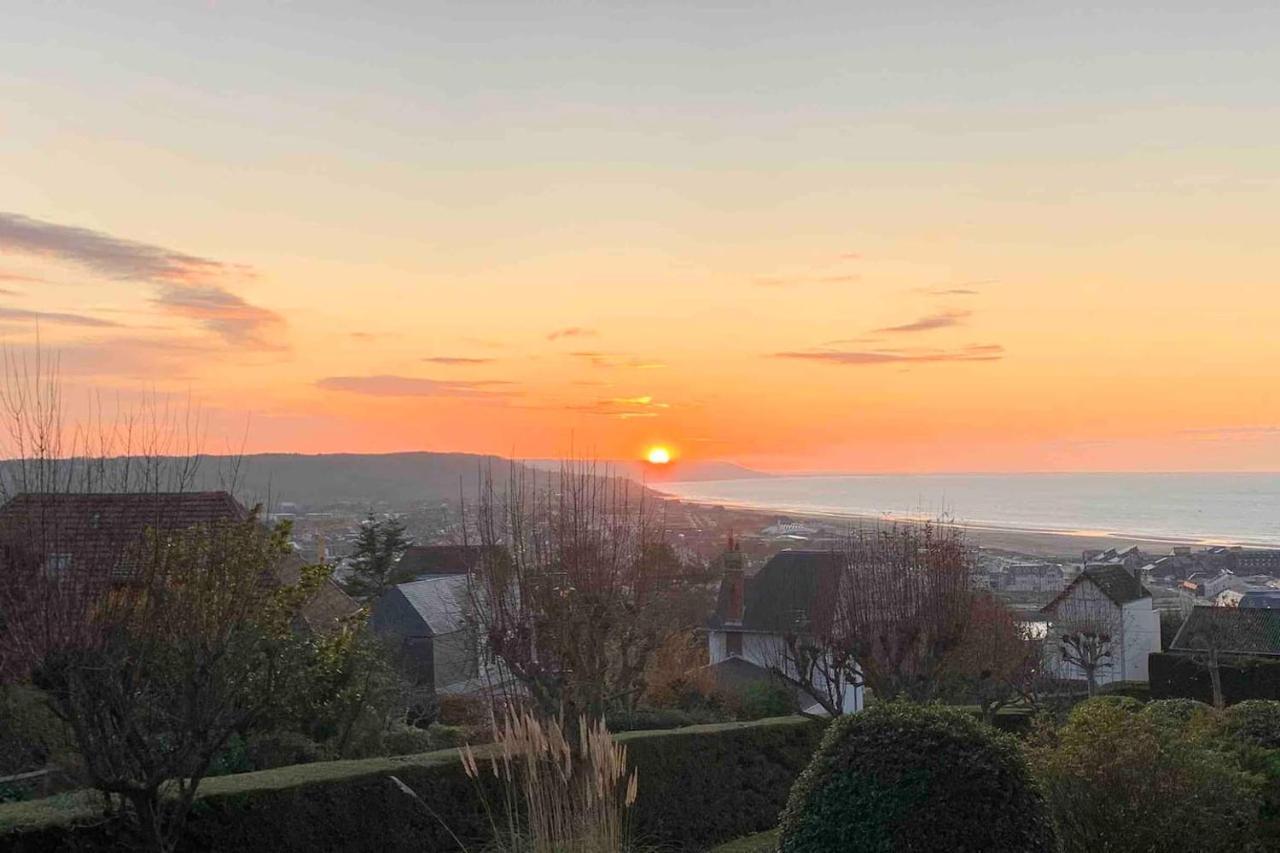 Appartement Avec Terrasse Vue Mer Trouville Sur Mer Eksteriør billede